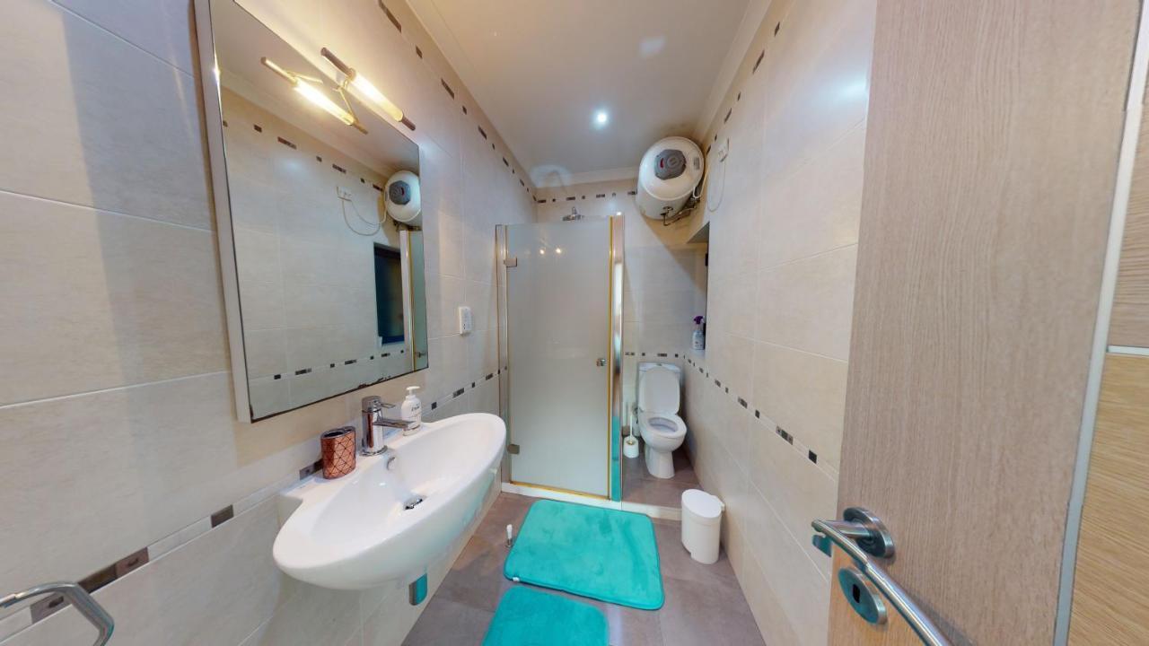 4Th Floor Apartment In Tigne Sliema Esterno foto