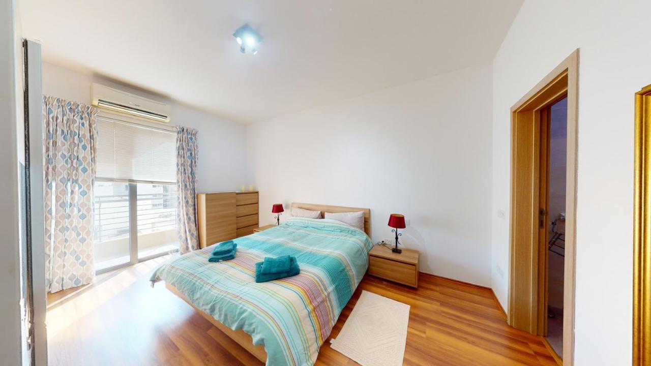 4Th Floor Apartment In Tigne Sliema Esterno foto