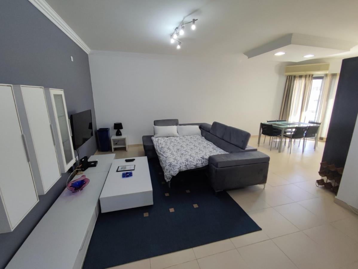 4Th Floor Apartment In Tigne Sliema Esterno foto